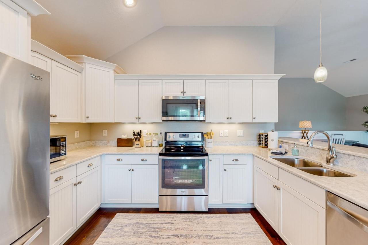 Coastal Serenity - Unit A - Top Floor Килл-Девил-Хиллз Экстерьер фото